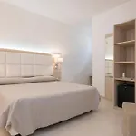 阿尔巴尼亚 酒店 3*