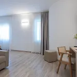 فندق ألبانيا