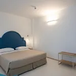 فندق ألبانيا 3*