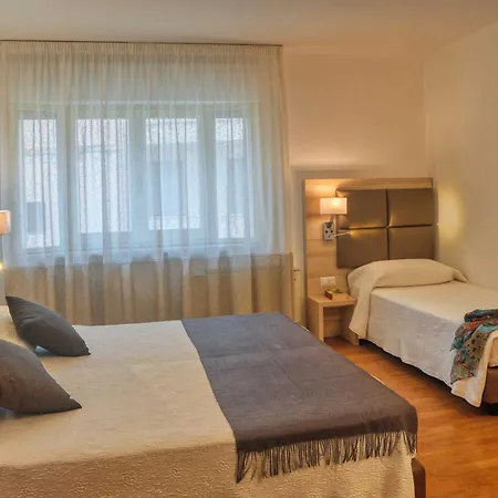 Albania Otel Otranto