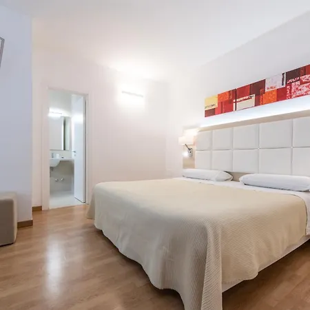 Ξενοδοχείο Albania 3*