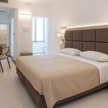 Albania Otel