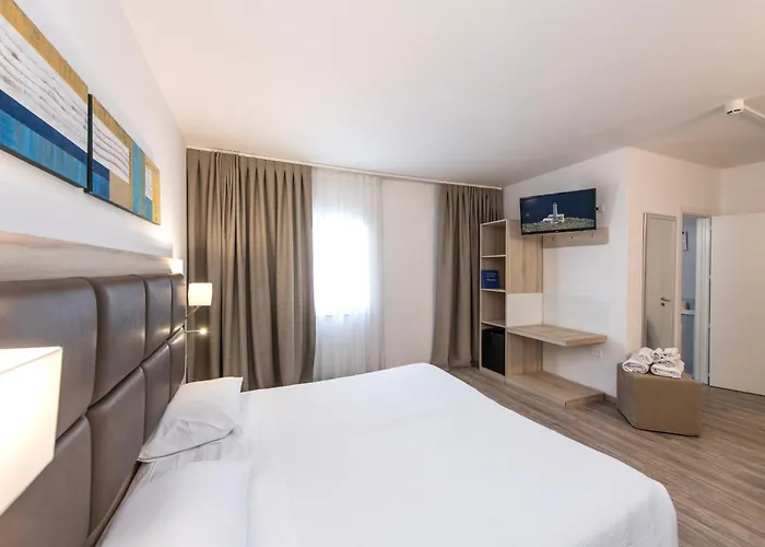 Albània Hotel 3*